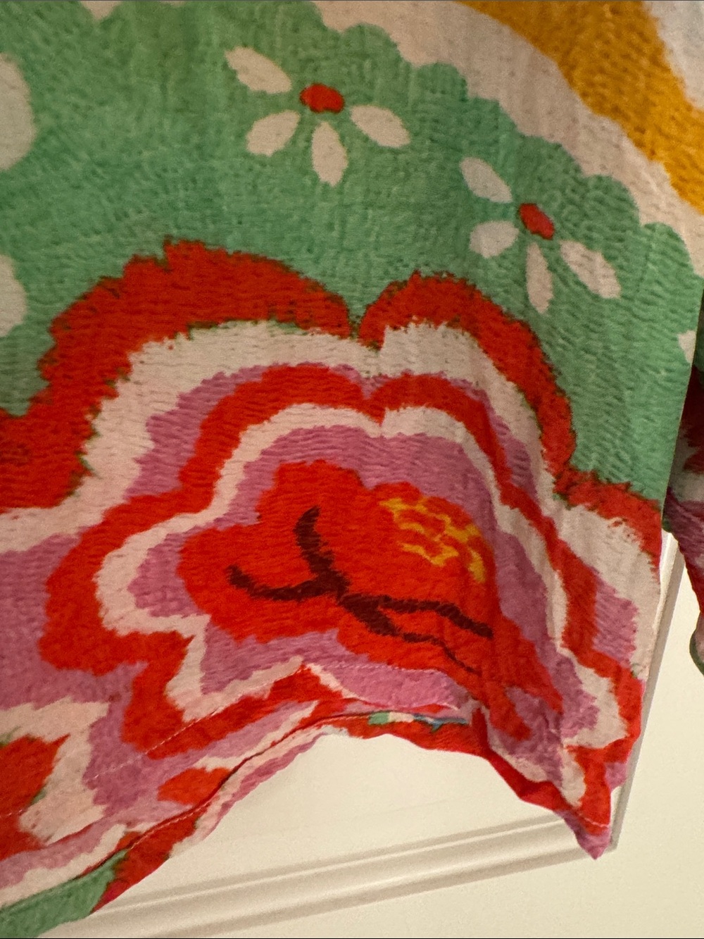 FARM Rio Multicolor Floral Button-Down Shirt - Picture 9 of 11